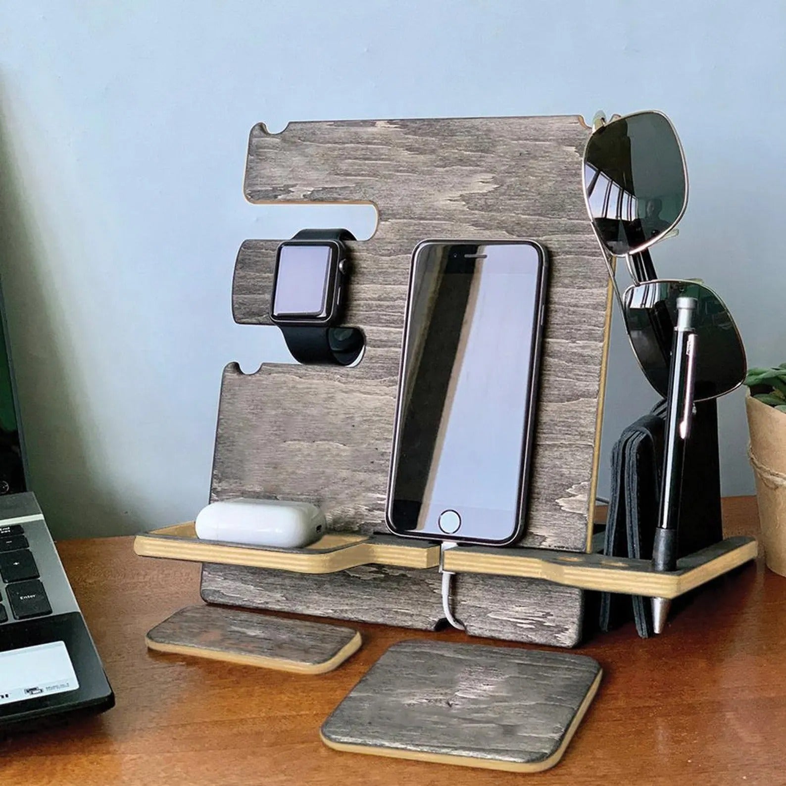 Wood Docking Station, Home Decor, Desk Accessories for Men, Father's Day Gift, Gift for Dad, Husband or Him