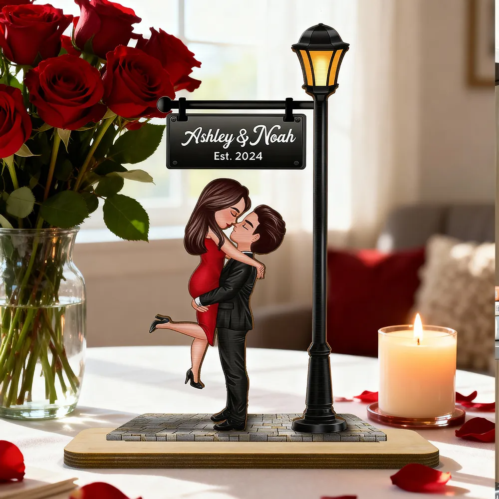 Couple Kissing Under The Lamp Post Personalized 2 Layers Wooden Photo Plaque, Personalized Valentines Gift